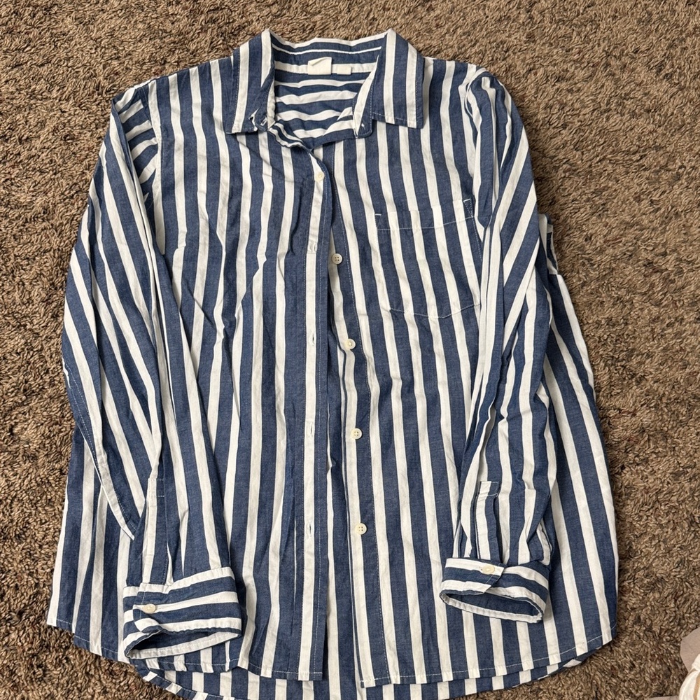 GAP Navy and White Striped Casual Shirt